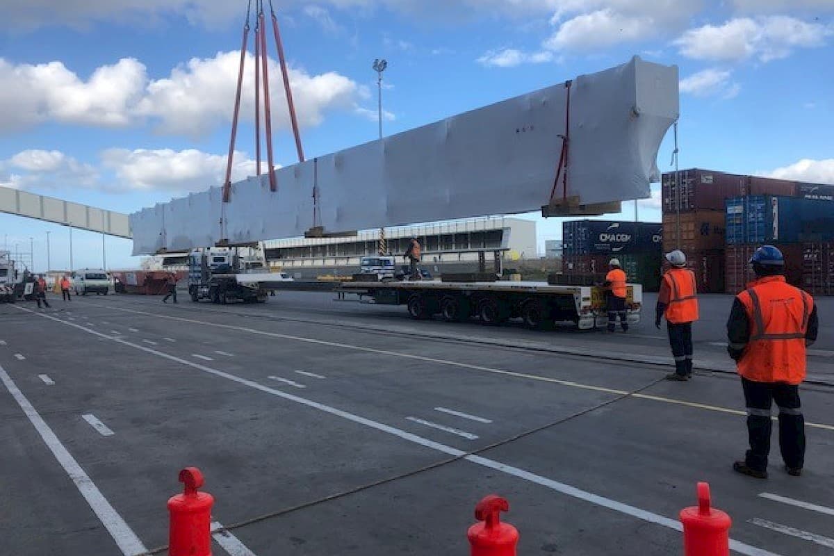 Freight Service Australia: Heavy Lift Cargo Shipment case study hero