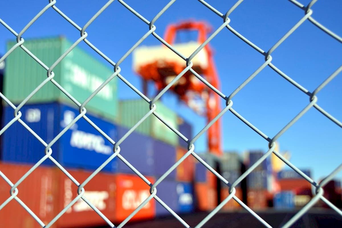 Customs Brokerage operations representing Crane Worldwide Logistics service capabilities